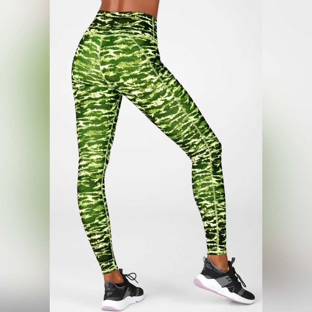 Fabletics Define Powerhold High Waisted Leggings - image 1